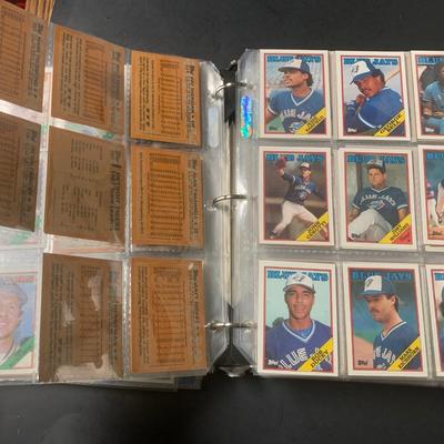 BASEBALL CARDS