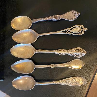 5 pcs silver spoons and Holder