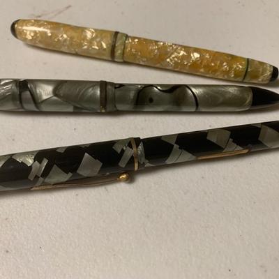 FOUNTAIN PEN LOT