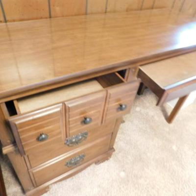 Vintage Wood Finish Knee Hole Desk