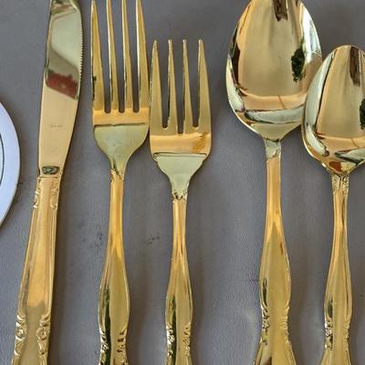 Christmas dinnerware.