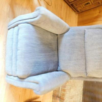 Cushioned Blue Tone Recliner Ashely