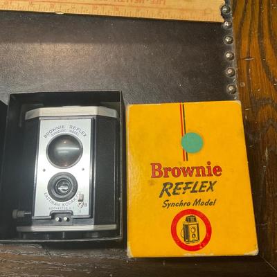 Vintage Brownie Reflex Synchro Model