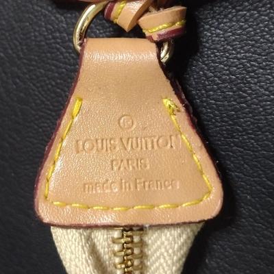 Louis Vuitton Clutch ***Read description***