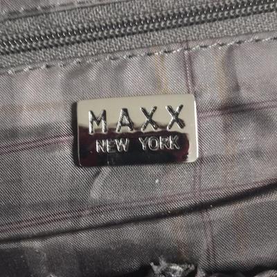 MAXX New York Purse