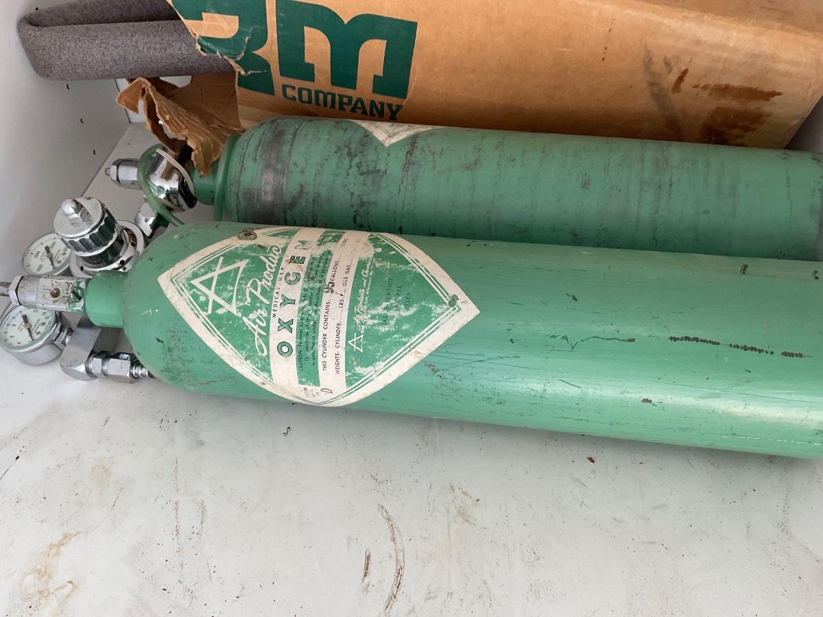 Medical oxygen bottles and gauges