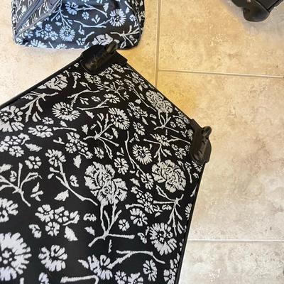 American Tourister Black & White Luggage Set