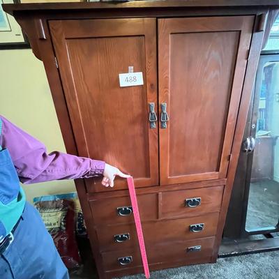 Armoir Mission Style