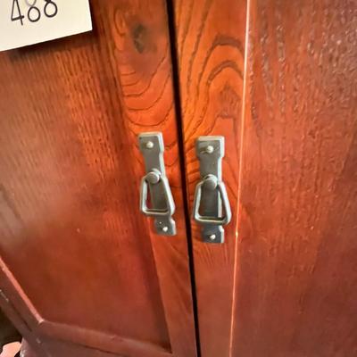 Armoir Mission Style