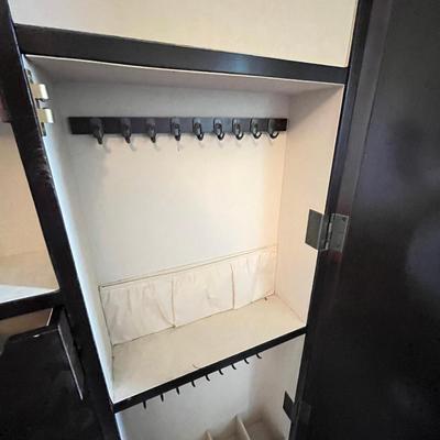 Free Standing dressing mirror /Jewelry Armoir