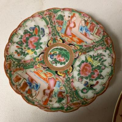 PORCELAIN LOT