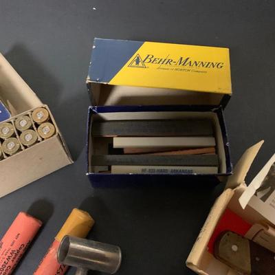 KNIFE AND AMMO LOT