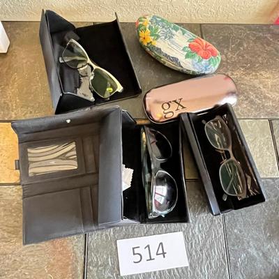 Lot of sun glasses & glasses with cases