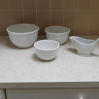 CLAY NESTING BOWLS AND GRAVY BOAT