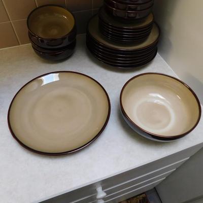 SANGO DINNERWARE FOR 8 WITH SERVING BOWL AND PLATTER