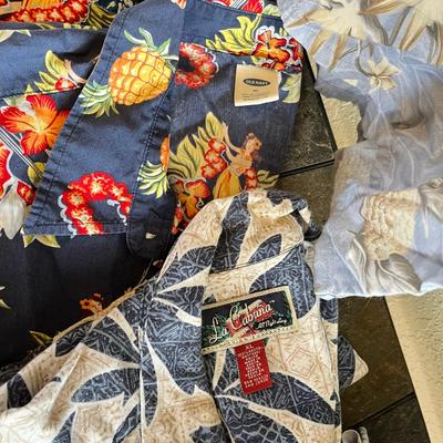 Lot of Mens Hawaiian Shirts
