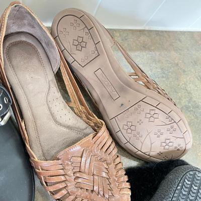 3 pairs of slip ons