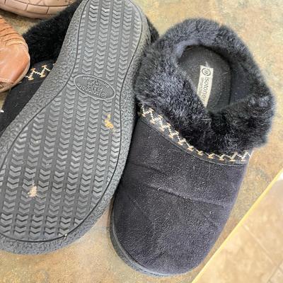 3 pairs of slip ons