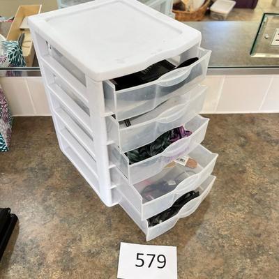 Rubbermade Drawers w/ stuff
