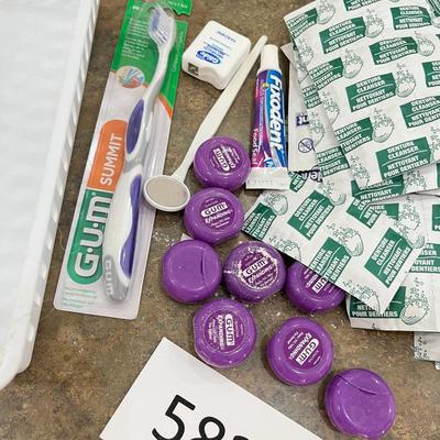 Tray of dental care