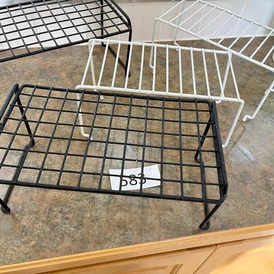 Wire shelving