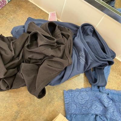 Ladies night wear tops