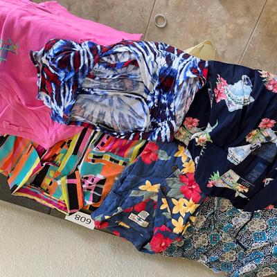 Lot of Women's Hawaiian Shirts