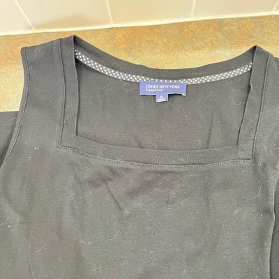 4 Ladies Tops