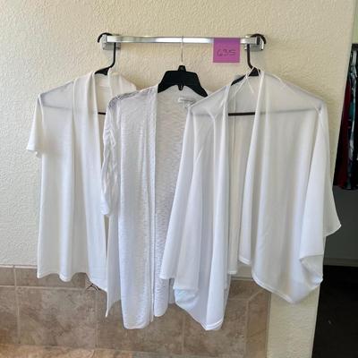 Lot of 3 women's wraps
