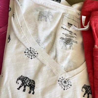Graphic T shirts