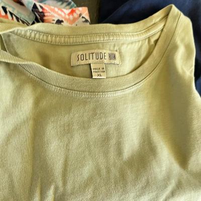 Womens tops