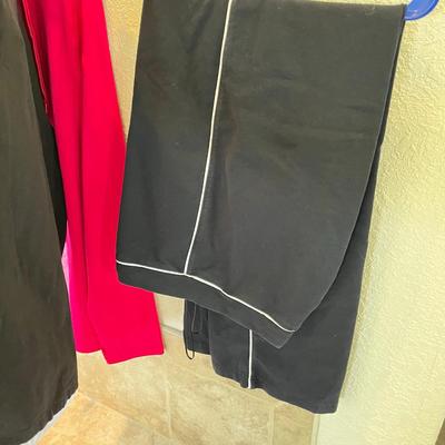 Women's active wear