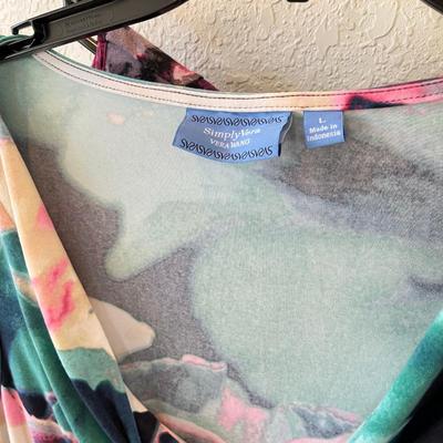 Women's tops