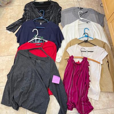 Lot of women's tops