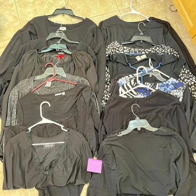Lot of womens gray tops
