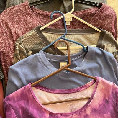 Large lot of women's T shirt tops