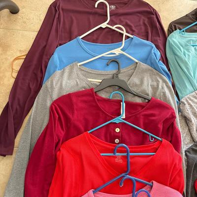Large lot of women's T shirt tops