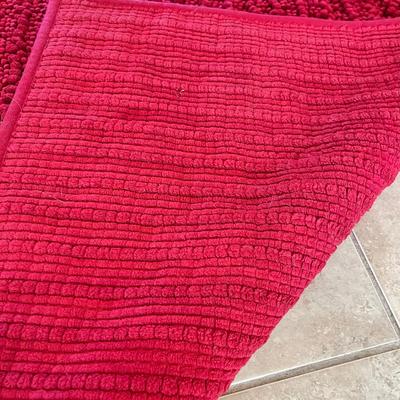 5 Red Area Rugs - New