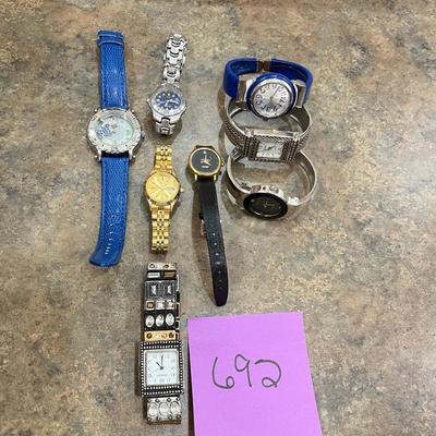 Lot of fashion watches