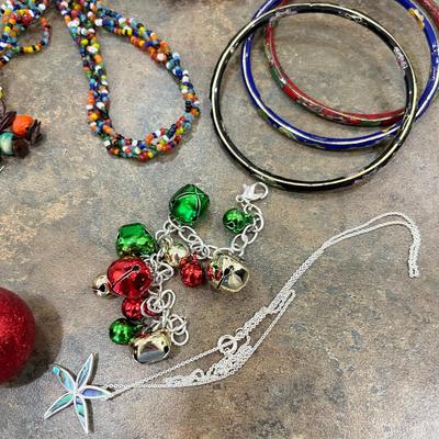 Lot of Christmas jewelry