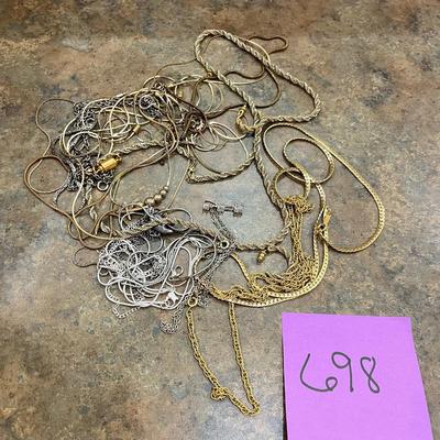 Lot of gold tone chains
