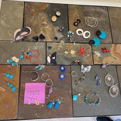 Lot of Earrings