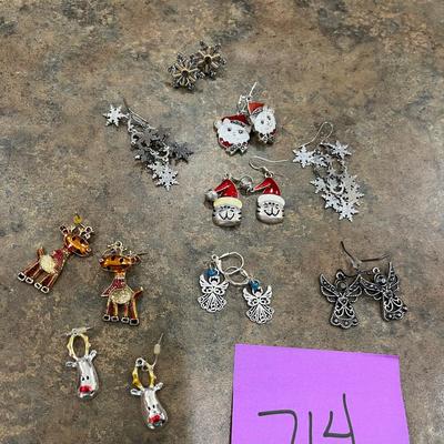 Lot of Christmas Earrings