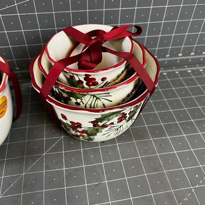 2 Sets of Small Mixing Bowls Better Homes and Garden Heritage Collection 