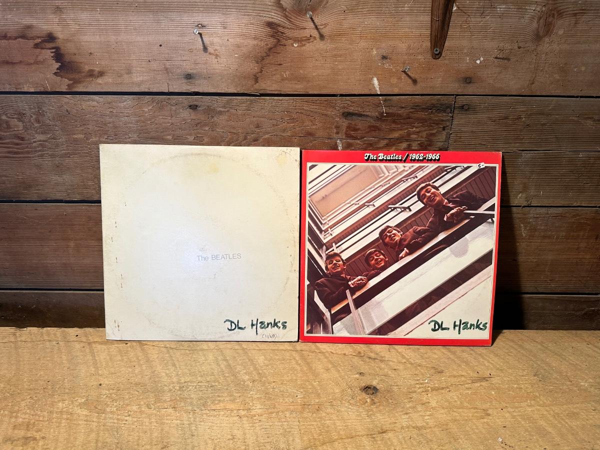2 Vintage Beatles Vinyl Record Albums Estatesales Org 2 Vintage Beatles Vinyl Record Albums Estatesales Org
