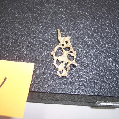 14K Yellow Gold Cast Pendant
