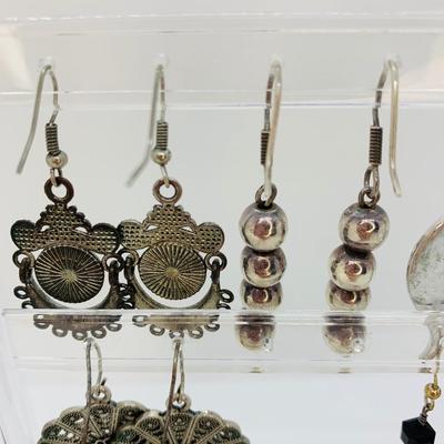 LOT 18R: Pierced Earring Collection