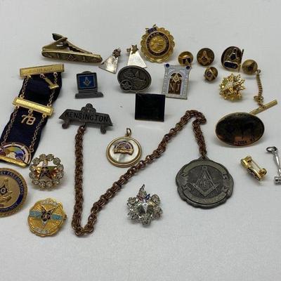 LOT 29C: Large Masonic Collection of Pins, Paperweight, Tie Tacs  and More