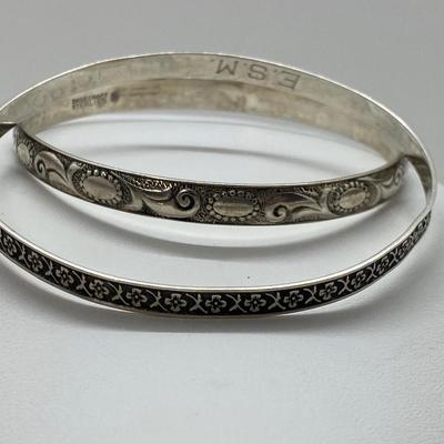 LOT 34C: Two Sterling Silver Bangle Bracelets & Earrings 21.7 Grams