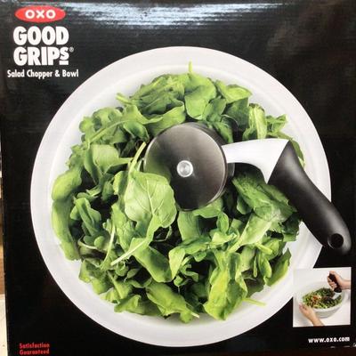 Good grips salad chopper and bowl.